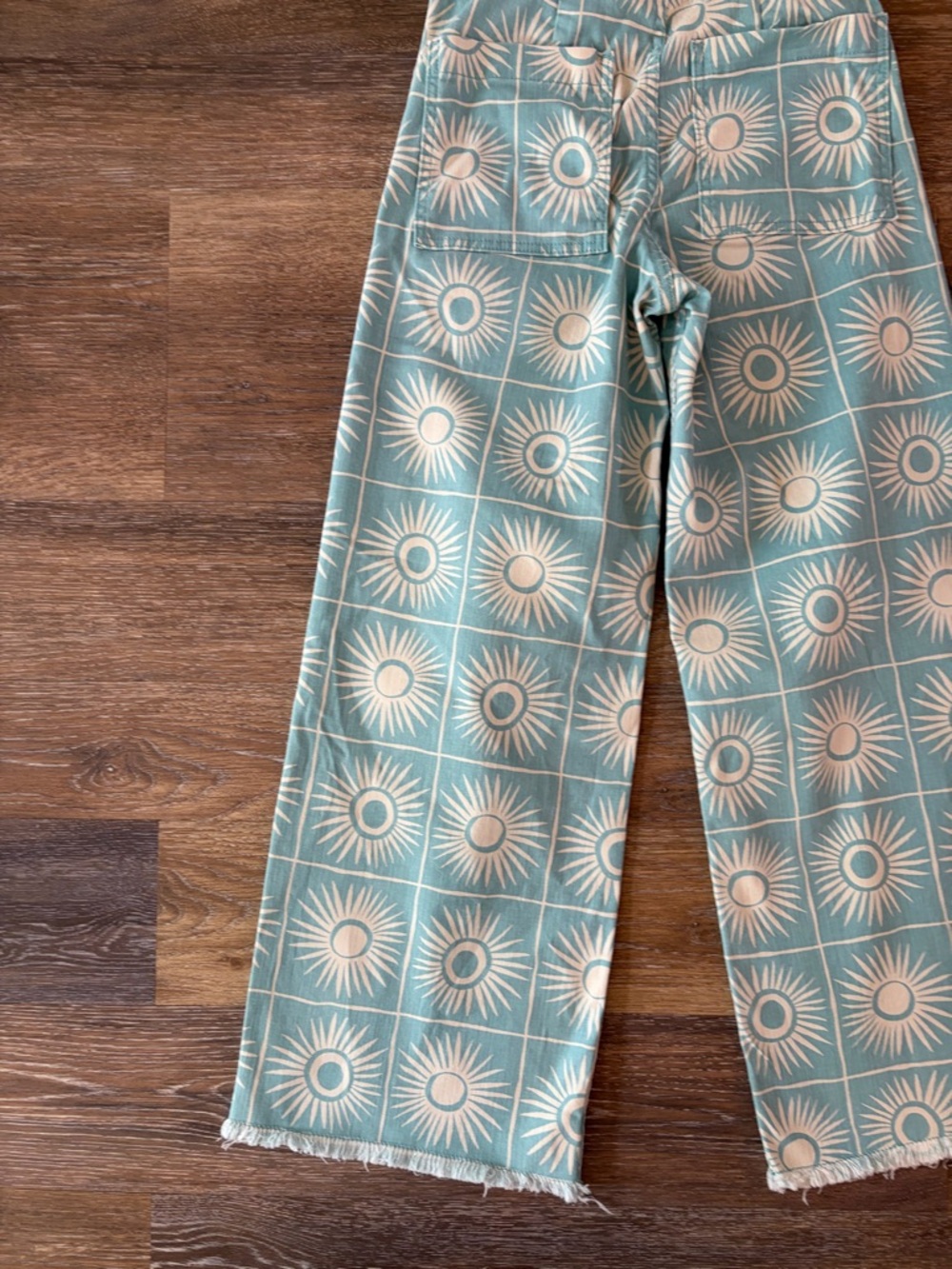 NWOT  Billabong Free fall Print Wide Leg Twill Pants in misty blue size 26 - Picture 10 of 11